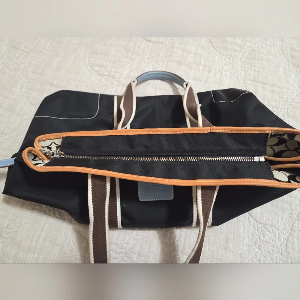 Coach Hampton Black and Brown Tote Bag - Picture 6 of 8